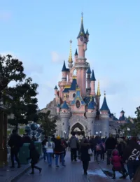 ile kosztują bilety do disneylandu w paryżu